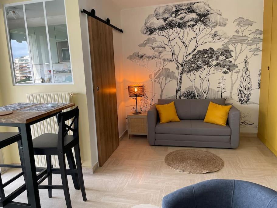 Studio Avec Vue Sur Marina Et Mer - 2 Adultes Et 1 Enfant Maximum Mandelieu Eksteriør billede