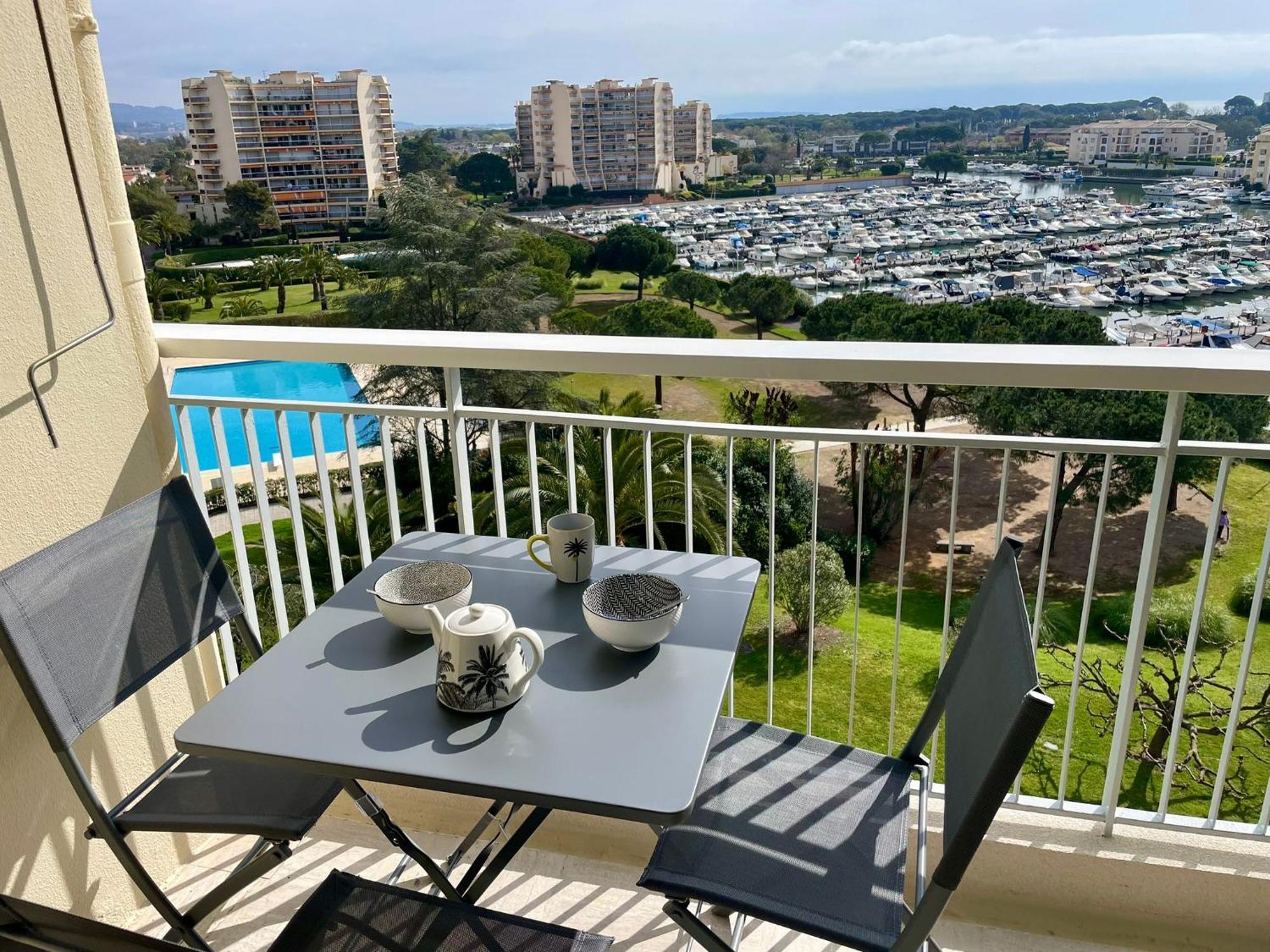 Studio Avec Vue Sur Marina Et Mer - 2 Adultes Et 1 Enfant Maximum Mandelieu Eksteriør billede